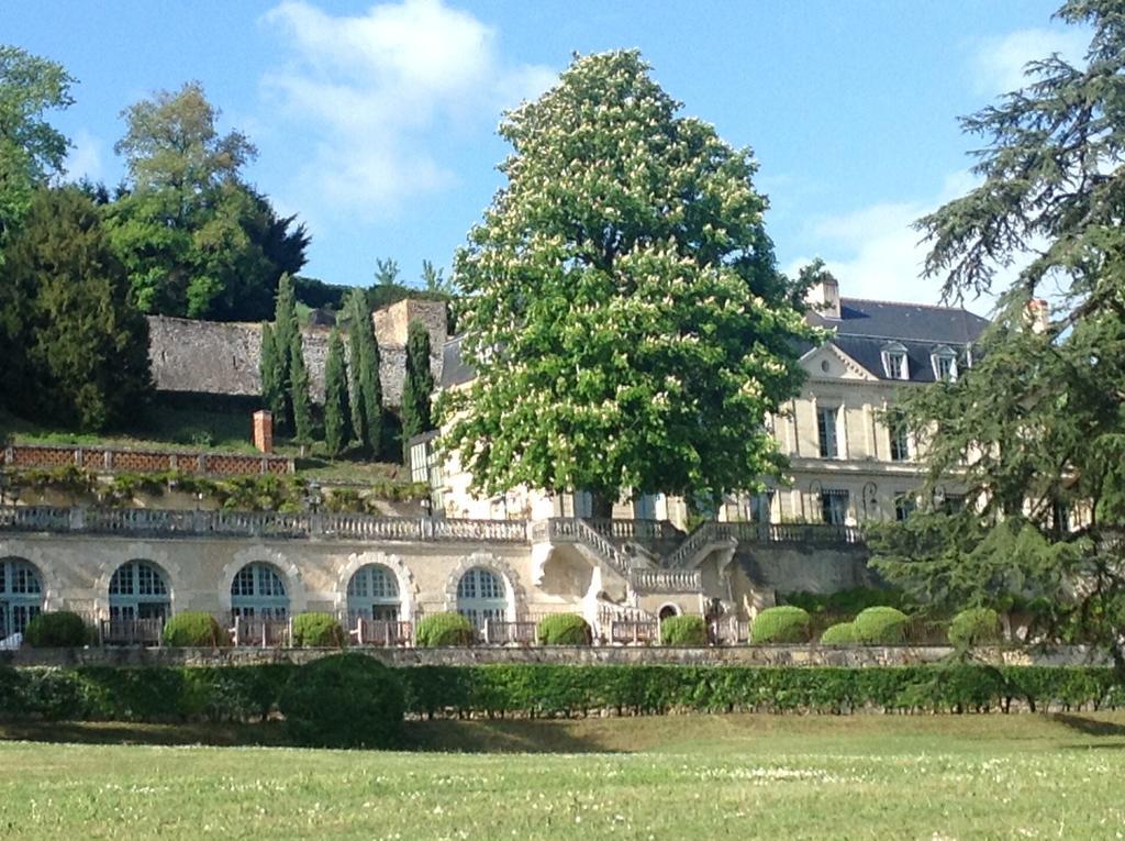 Domaine Des Bidaudieres Vouvray Bagian luar foto